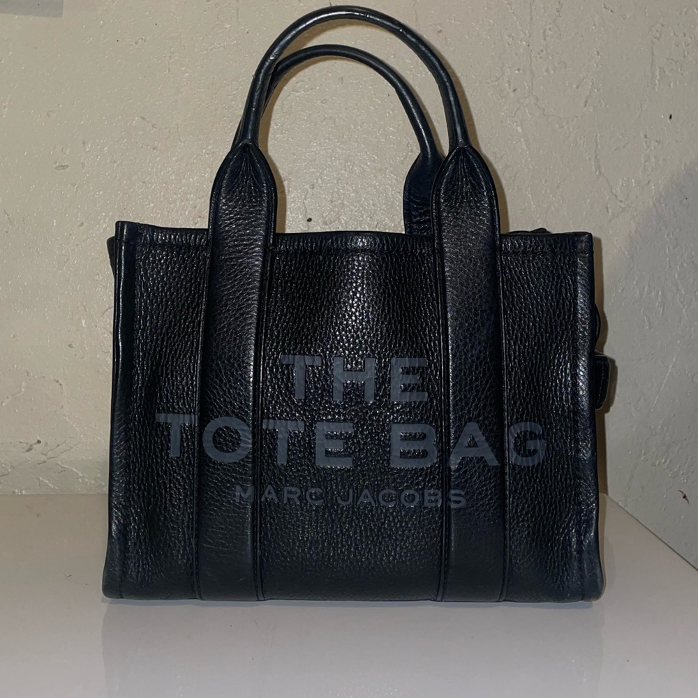 Marc Jacobs Small Leather Tote Bag